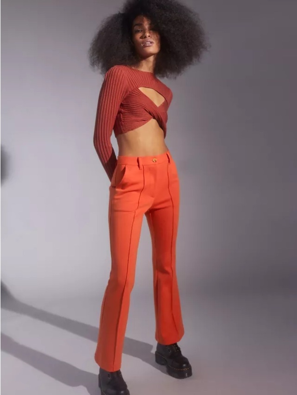 UO Isabella Ponte High Waisted high-waisted flare leg pants